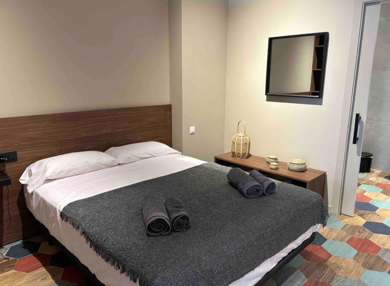 Reina Flats Valencia Playa El Cabanyal Apartment Luaran gambar