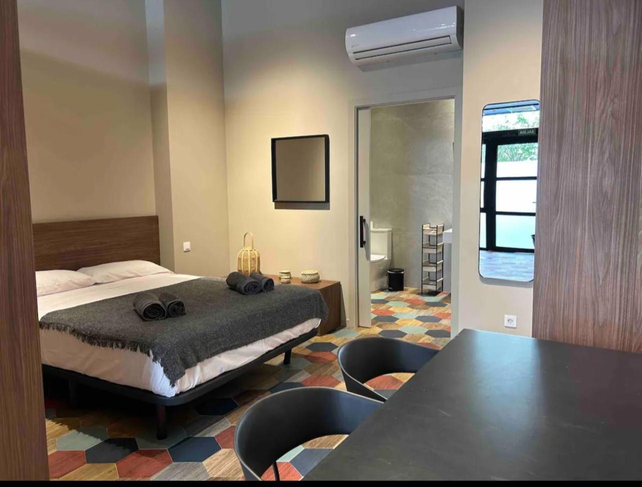 Reina Flats Valencia Playa El Cabanyal Apartment Luaran gambar