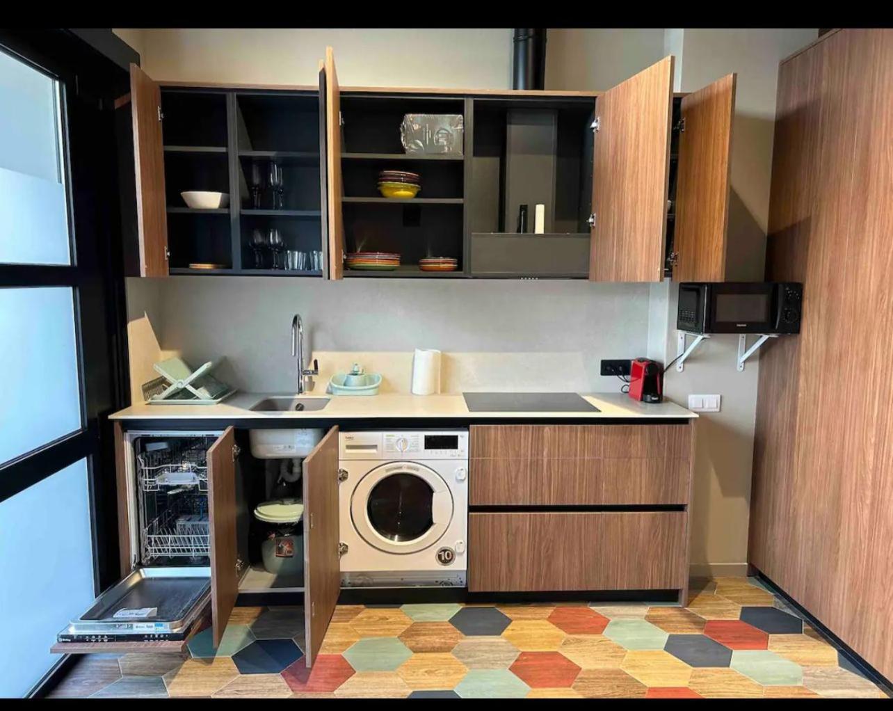 Reina Flats Valencia Playa El Cabanyal Apartment Luaran gambar